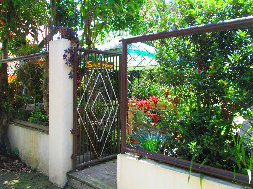 Small House - Baguio Багио Экстерьер фото